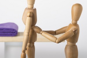 ぎっくり腰になったら無理のない範囲で動くこと